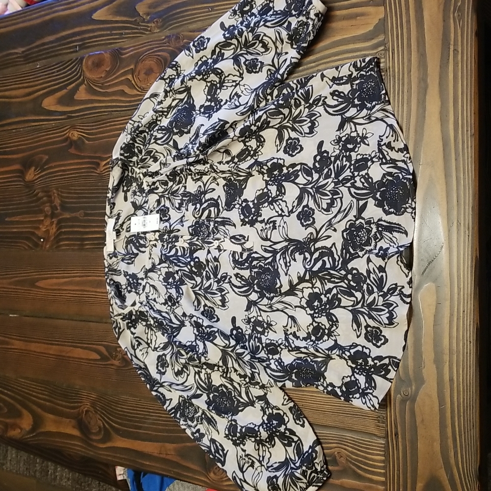 Loft 3/4 sleeve top